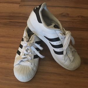 Adidas Super Star Shell Toe Sz 6